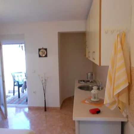 Mavarstica 11208c 特罗吉尔