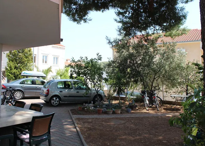 Mavarstica 11208c Apartment Trogir